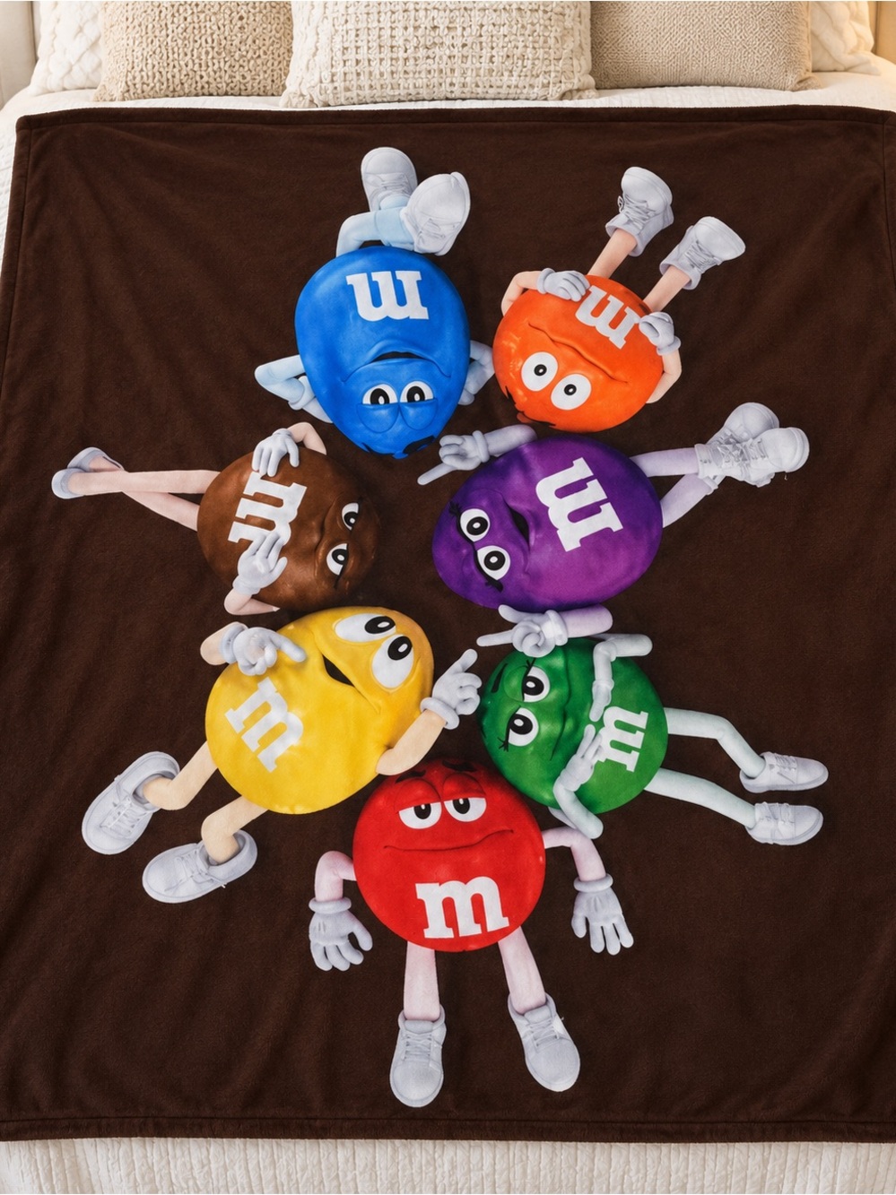 M&M'S NWT 50"x 60" Throw Blanket